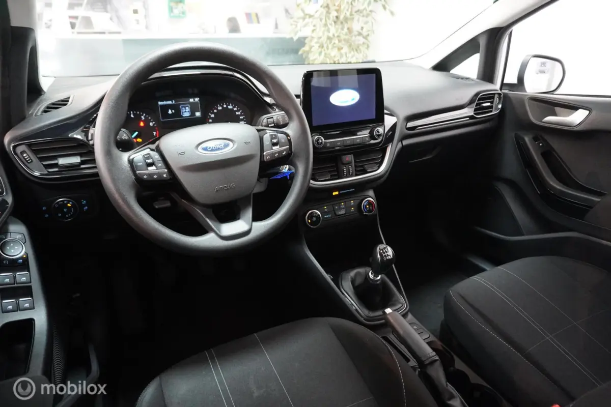 1.0 EcoBoost Connected | Navigatie |