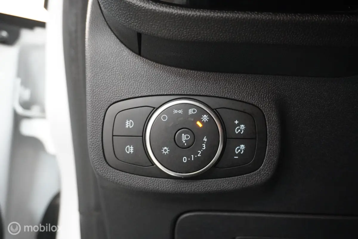 1.0 EcoBoost Connected | Navigatie |