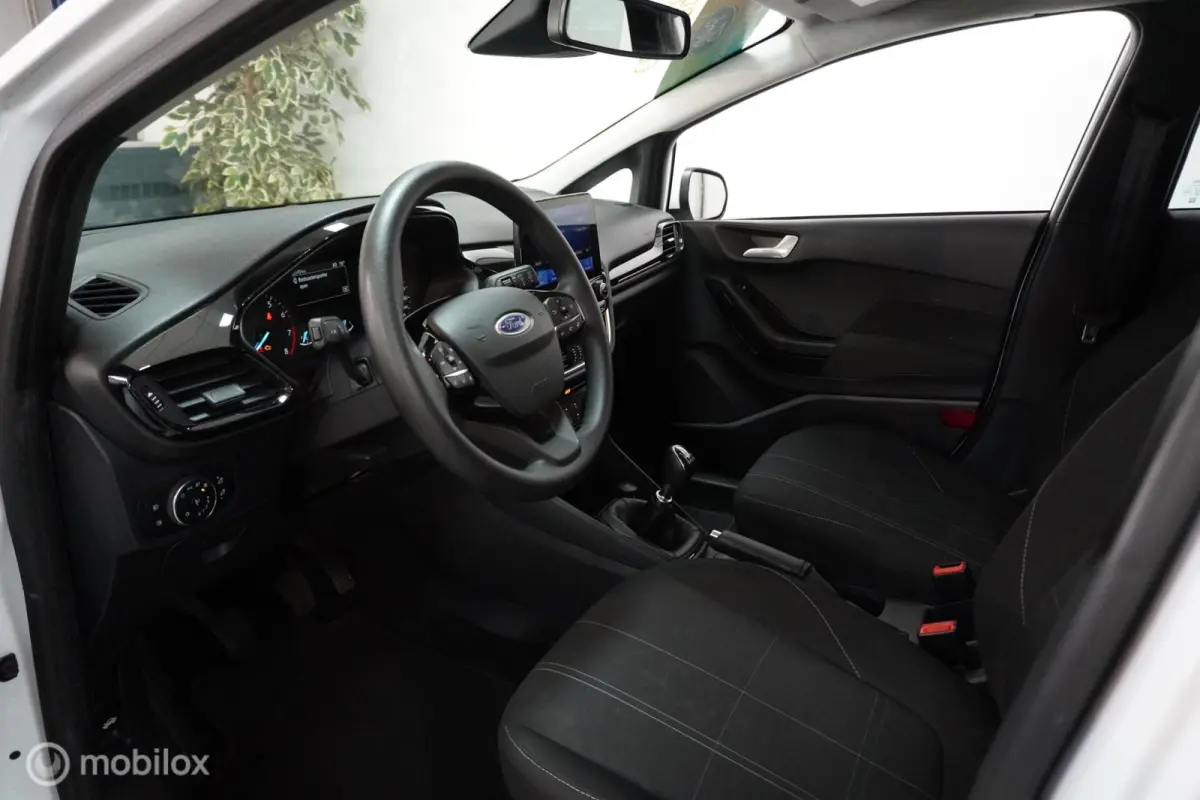 1.0 EcoBoost Connected | Navigatie |