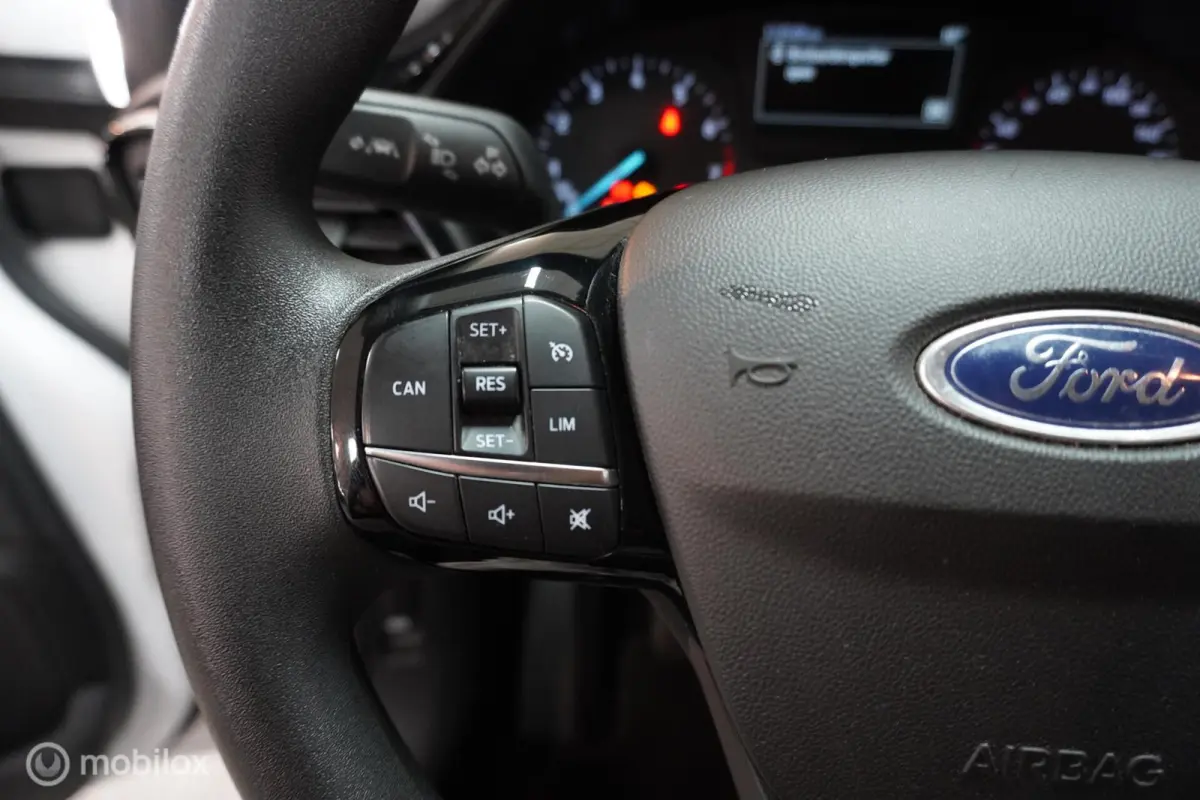 1.0 EcoBoost Connected | Navigatie |