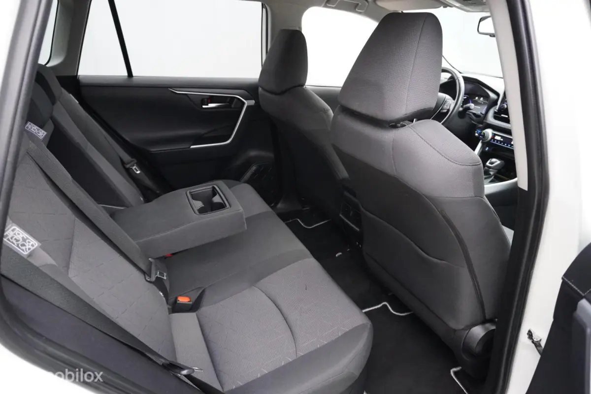 2.5 Hybrid AWD Dynamic