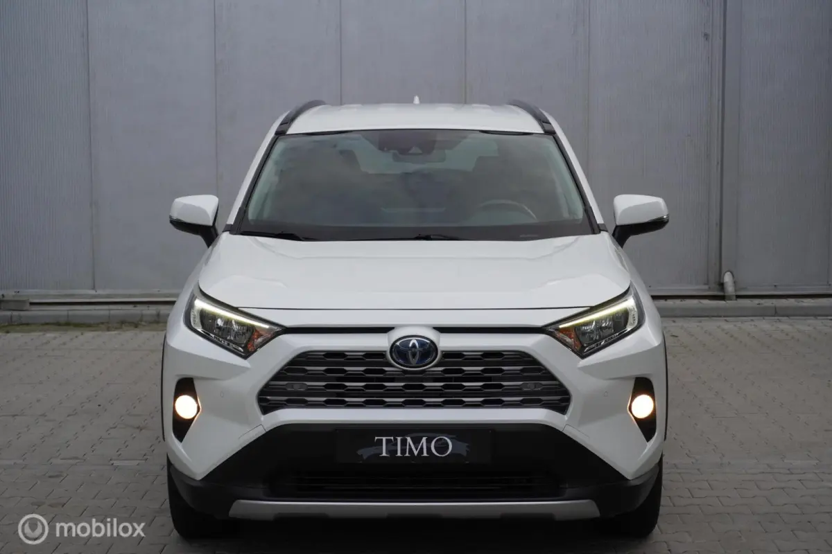 2.5 Hybrid AWD Dynamic