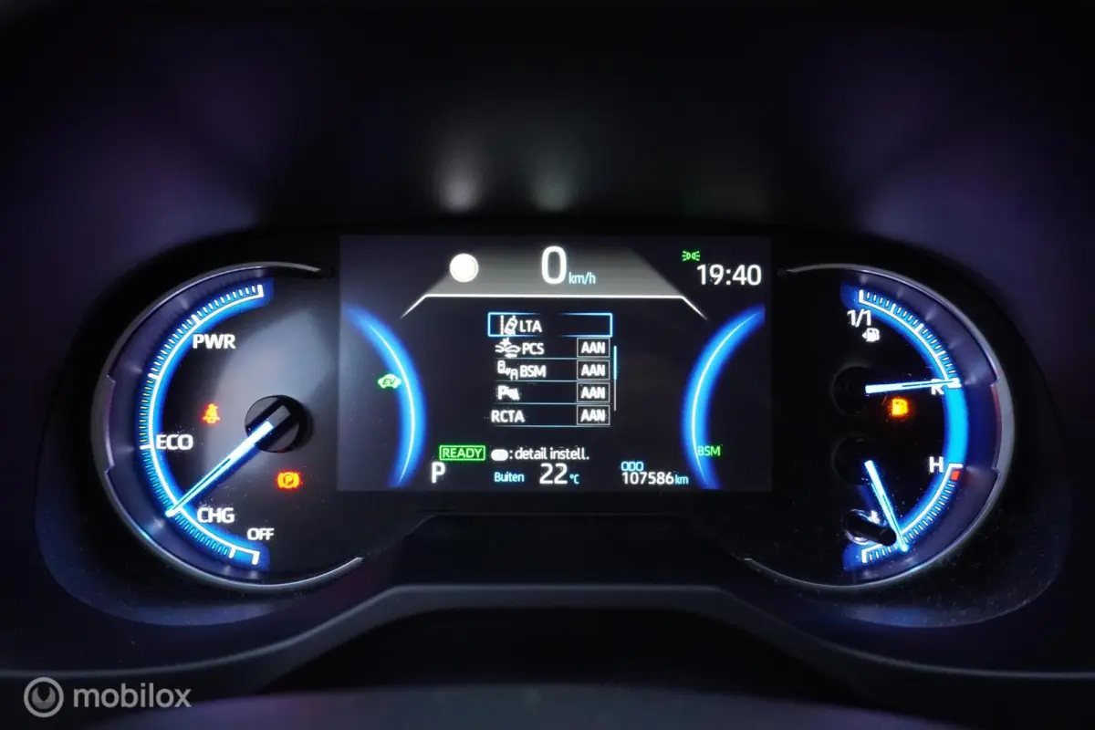 2.5 Hybrid AWD Dynamic