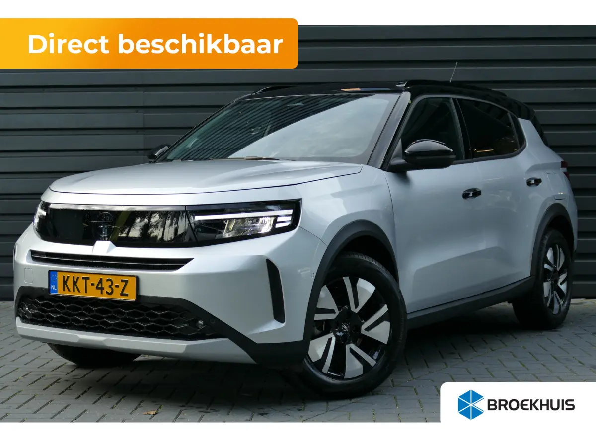 GS | 17" Lichtmetalen velgen in Zwart met 215/60 R17 banden | Achteruitrijcamera | Dode hoek waarschuwing