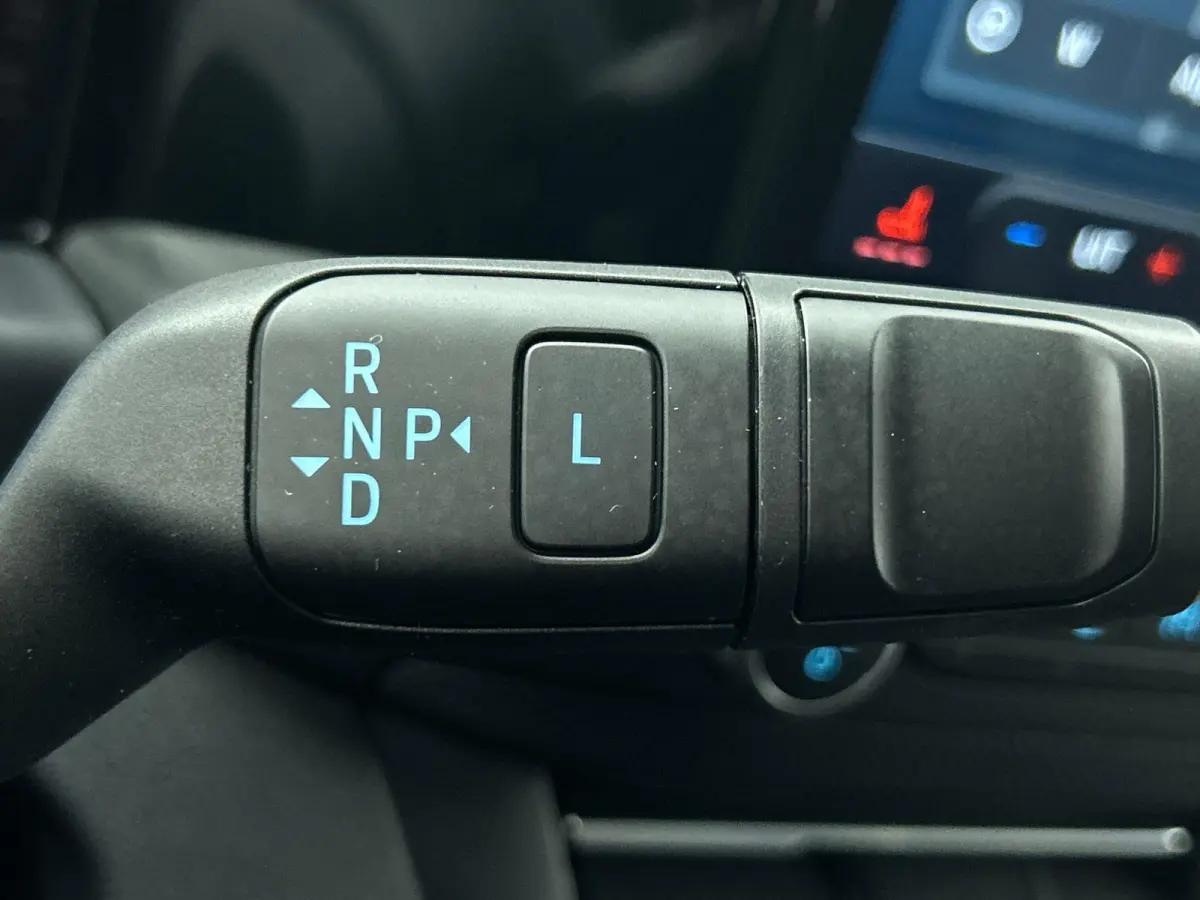 340 2.5 PHEV L2H1 Limited Automaat Incl. BTW/BPM! Airco ECC 2 x Schuifdeur Asisstance Pack Premium Full Options!