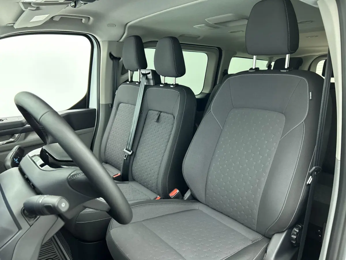 340 2.5 PHEV L2H1 Limited Automaat Incl. BTW/BPM! Airco ECC 2 x Schuifdeur Asisstance Pack Premium Full Options!