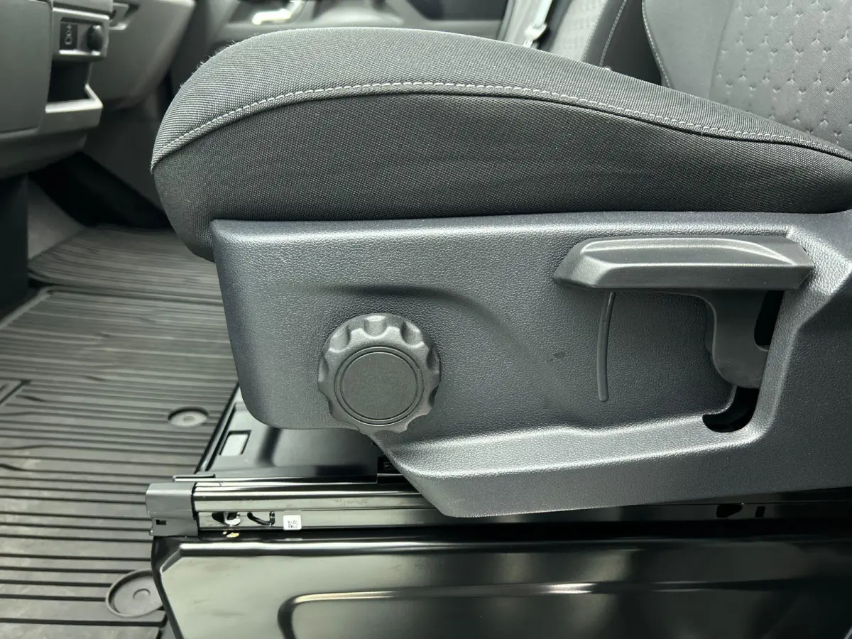 340 2.5 PHEV L2H1 Limited Automaat Incl. BTW/BPM! Airco ECC 2 x Schuifdeur Asisstance Pack Premium Full Options!