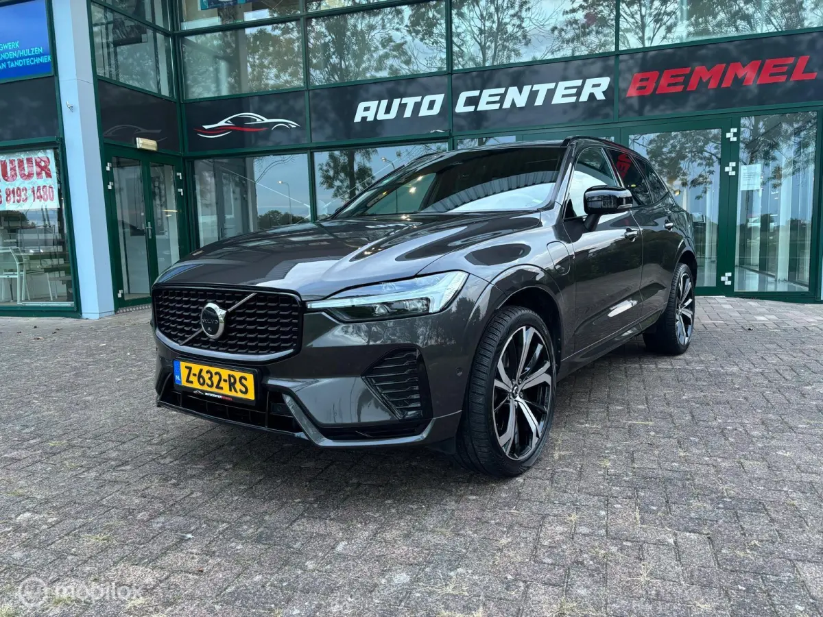 2.0 T8 Plug-in hybrid AWD R-Design Vollll
