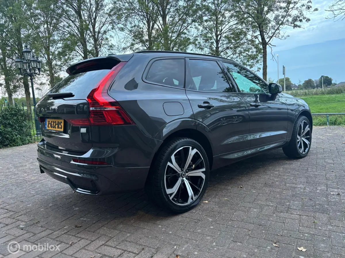 2.0 T8 Plug-in hybrid AWD R-Design Vollll