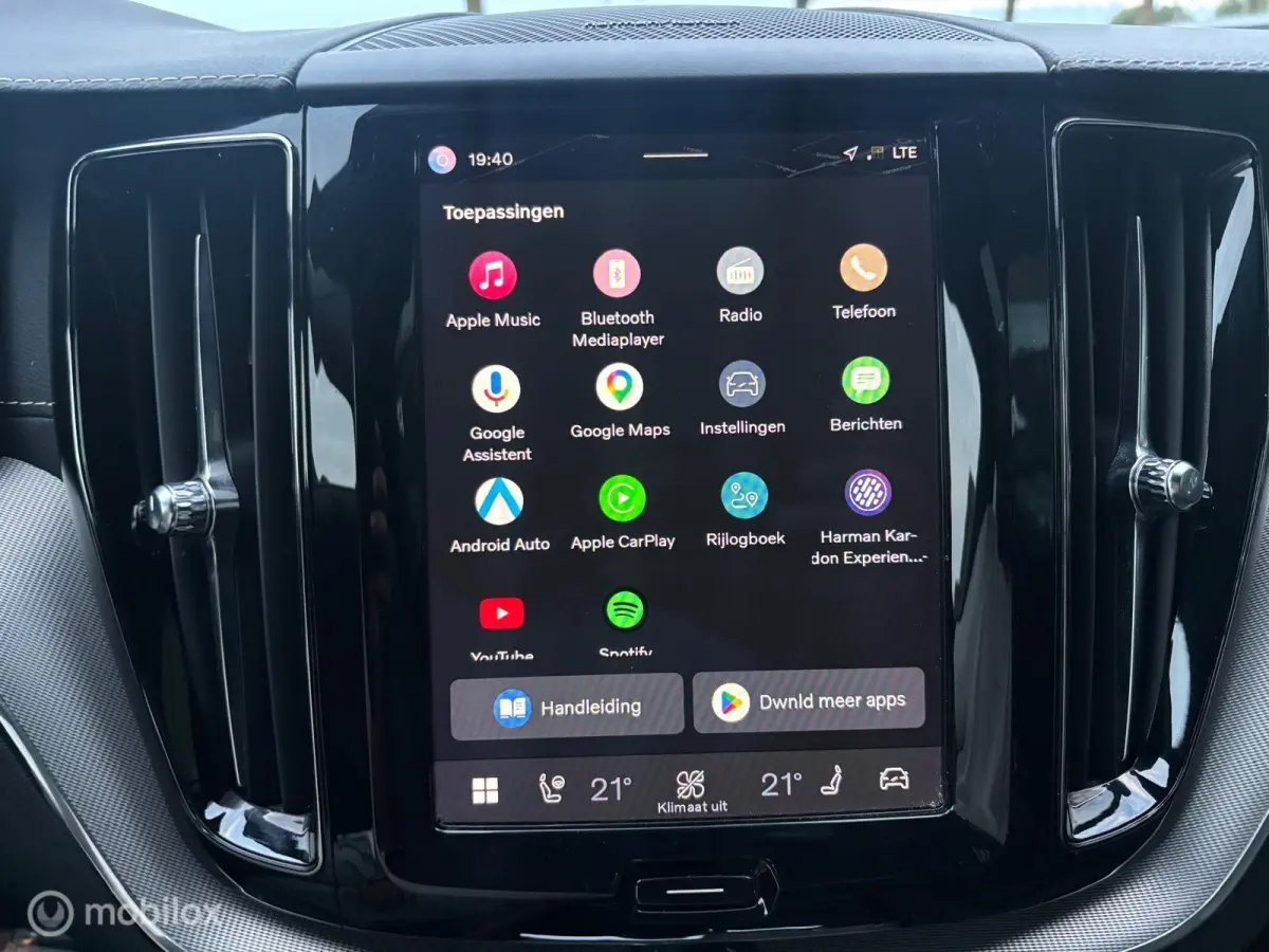 2.0 T8 Plug-in hybrid AWD R-Design Vollll