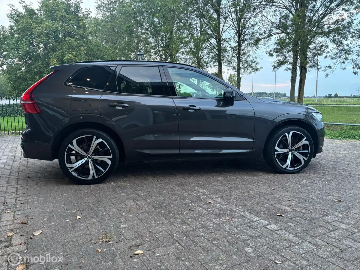 2.0 T8 Plug-in hybrid AWD R-Design Vollll