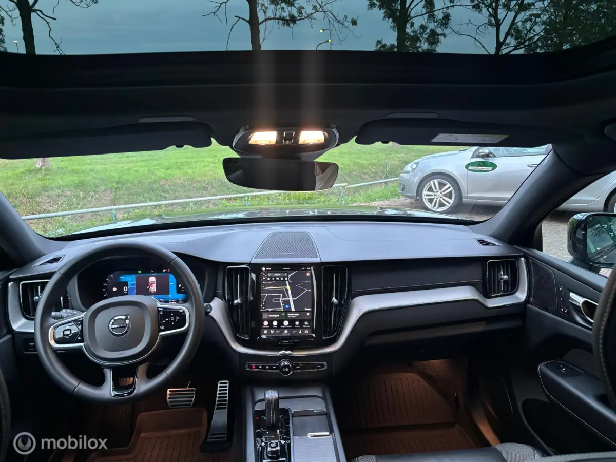 2.0 T8 Plug-in hybrid AWD R-Design Vollll