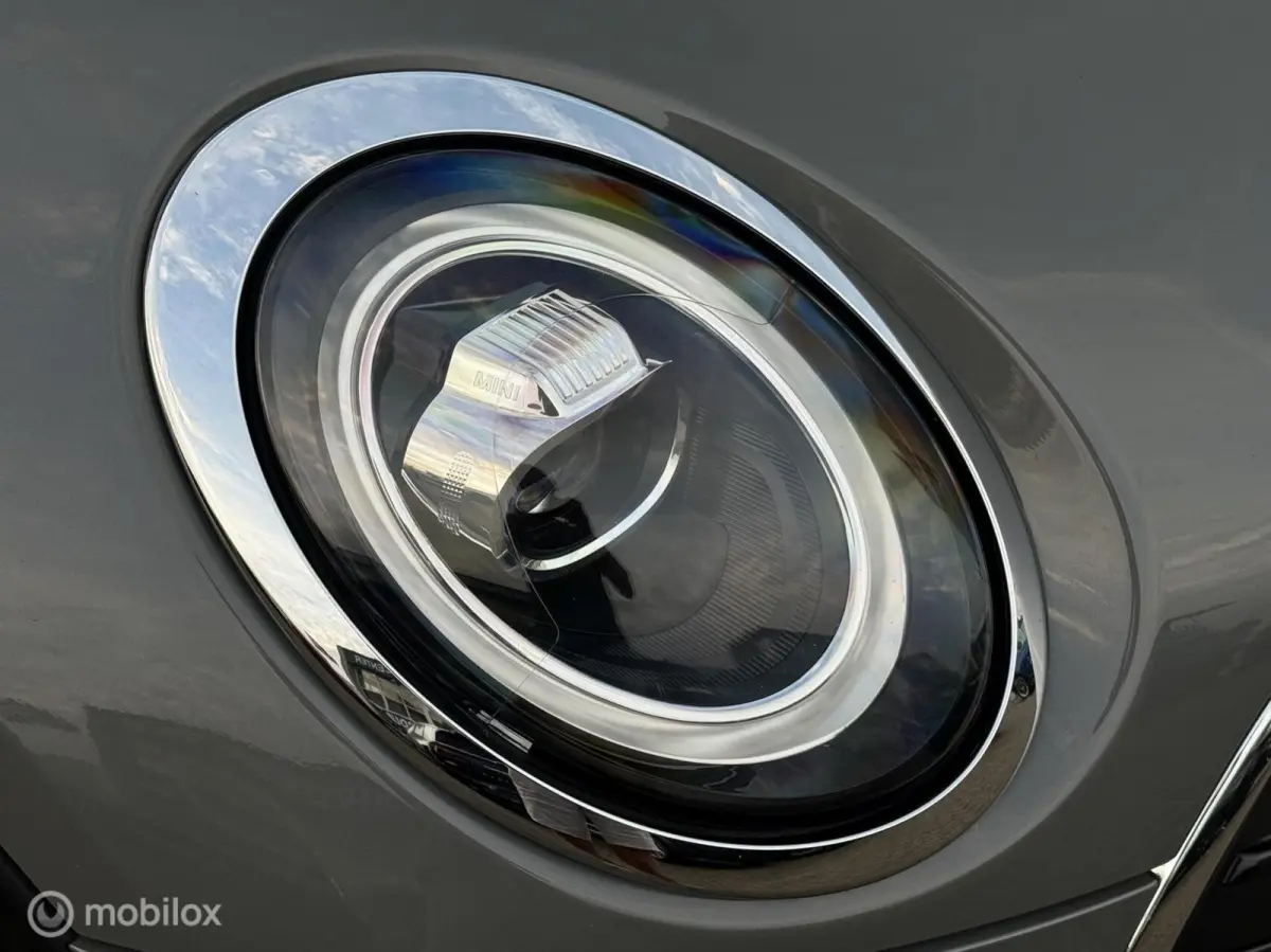 1.5 | CarPlay | Stoelverwarming | Cruise | LED