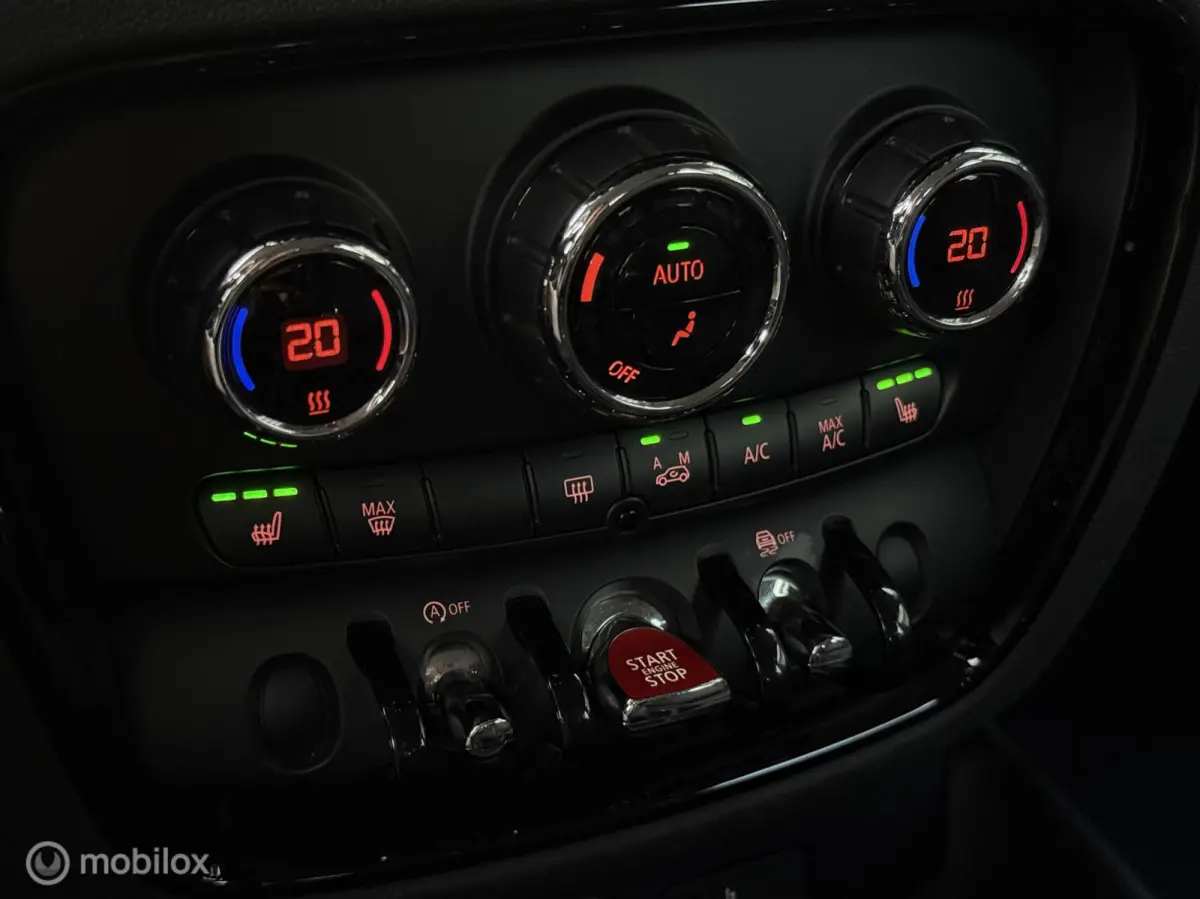 1.5 | CarPlay | Stoelverwarming | Cruise | LED