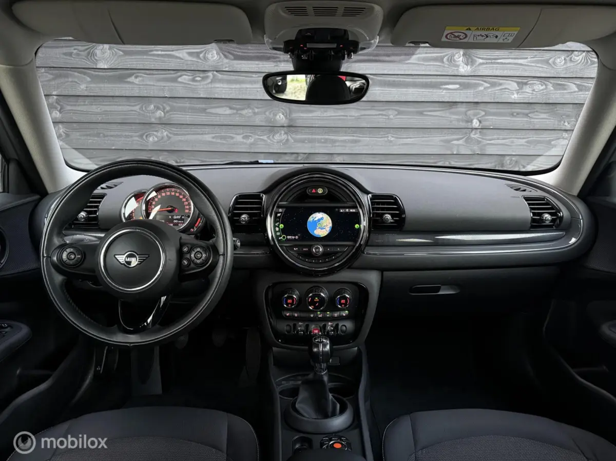 1.5 | CarPlay | Stoelverwarming | Cruise | LED