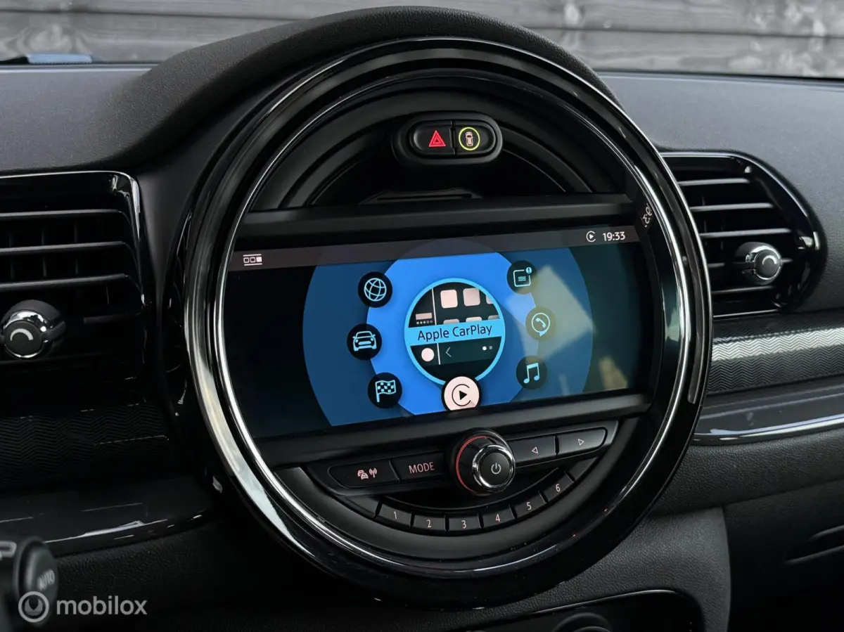 1.5 | CarPlay | Stoelverwarming | Cruise | LED
