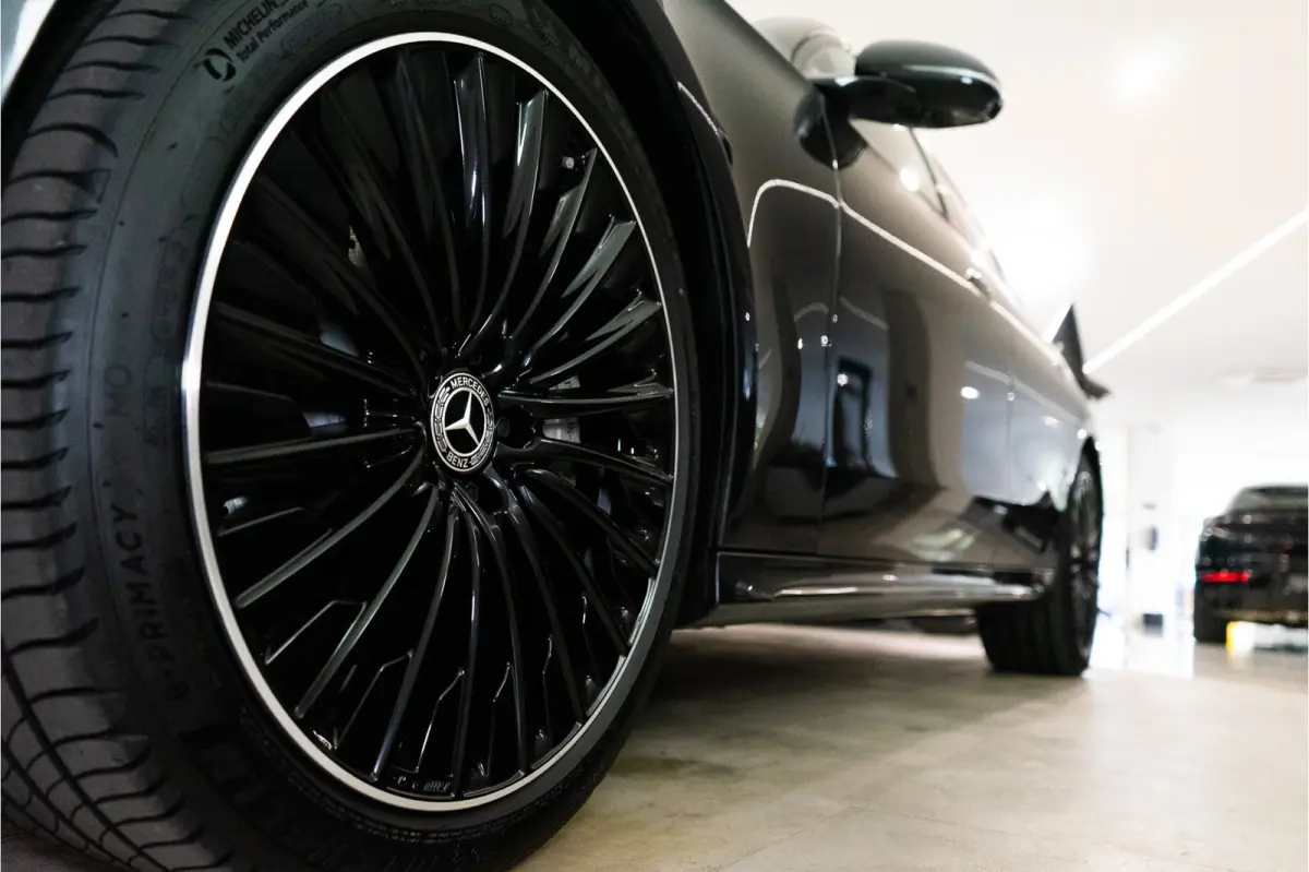 300 e Premium+ AMG 313PK | Burmester | Pano | Trekhaak | Multibeam | VOL! Fabrieksgarantie