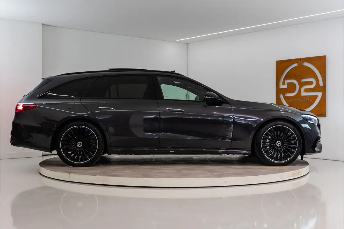 300 e Premium+ AMG 313PK | Burmester | Pano | Trekhaak | Multibeam | VOL! Fabrieksgarantie