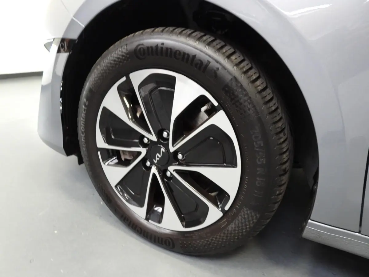 1.6 GDI PHEV Plug-In DynamicPlusLine NAVI/CAMERA/EL.KLEP/LED/16"LMV!