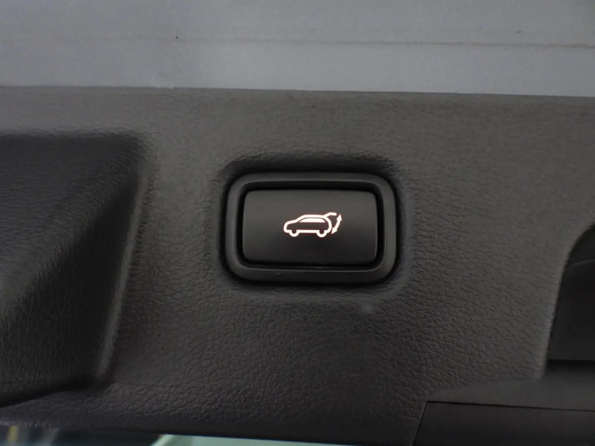 1.6 GDI PHEV Plug-In DynamicPlusLine NAVI/CAMERA/EL.KLEP/LED/16"LMV!