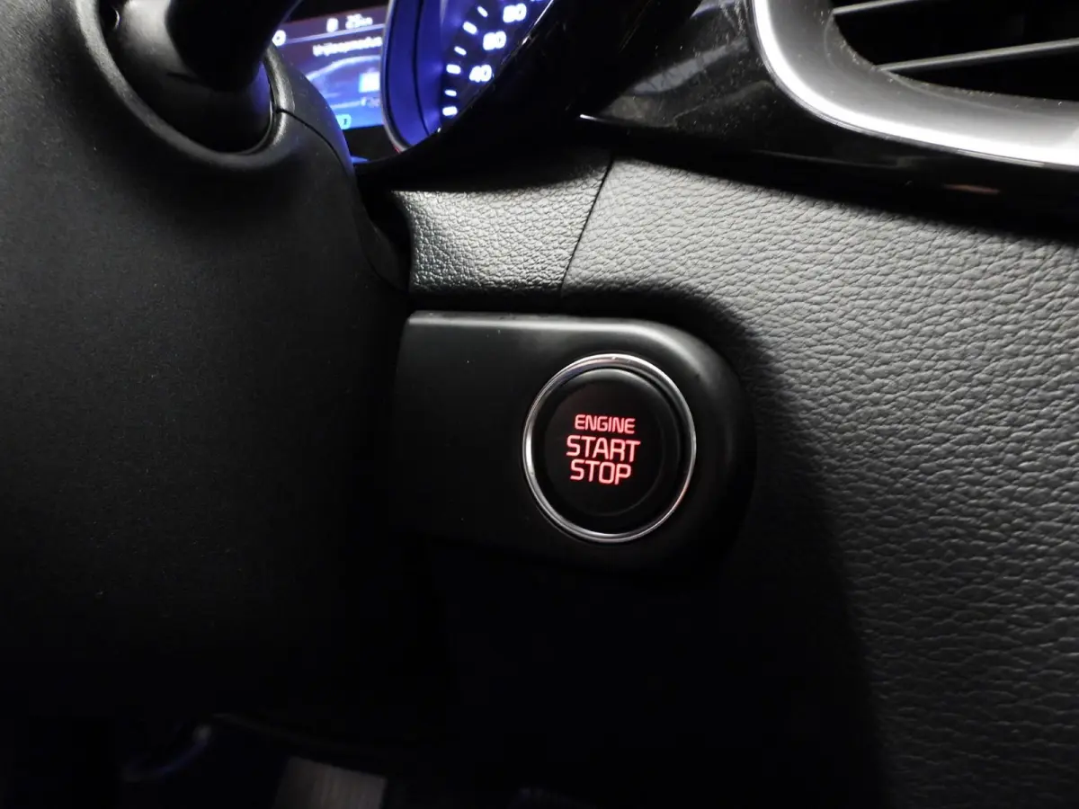 1.6 GDI PHEV Plug-In DynamicPlusLine NAVI/CAMERA/EL.KLEP/LED/16"LMV!
