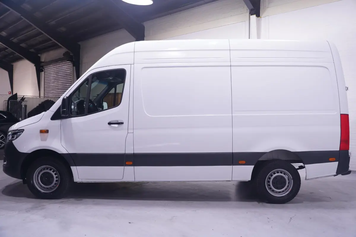 317 CDI 170 pk Aut. Pro Nwe Model L2H2 LED Koplampen, Navi, Laadruimte Pakket, PDC V+A, 3-Zits