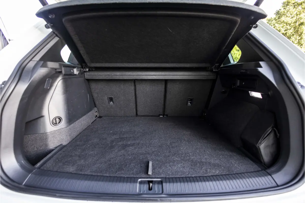 1.4 TSI eHybrid R-Line Business