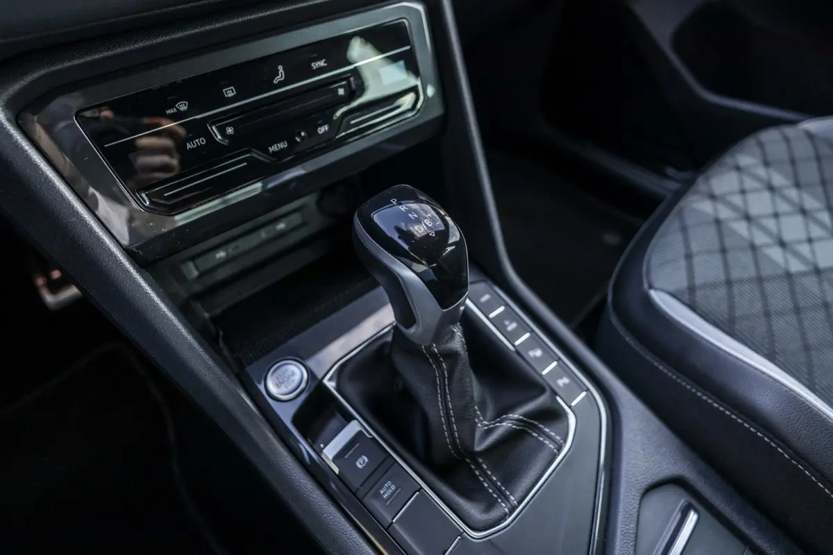 1.4 TSI eHybrid R-Line Business