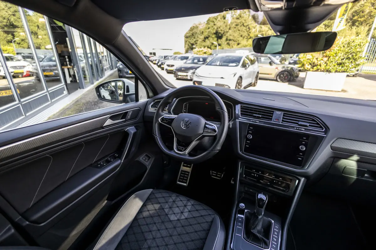 1.4 TSI eHybrid R-Line Business