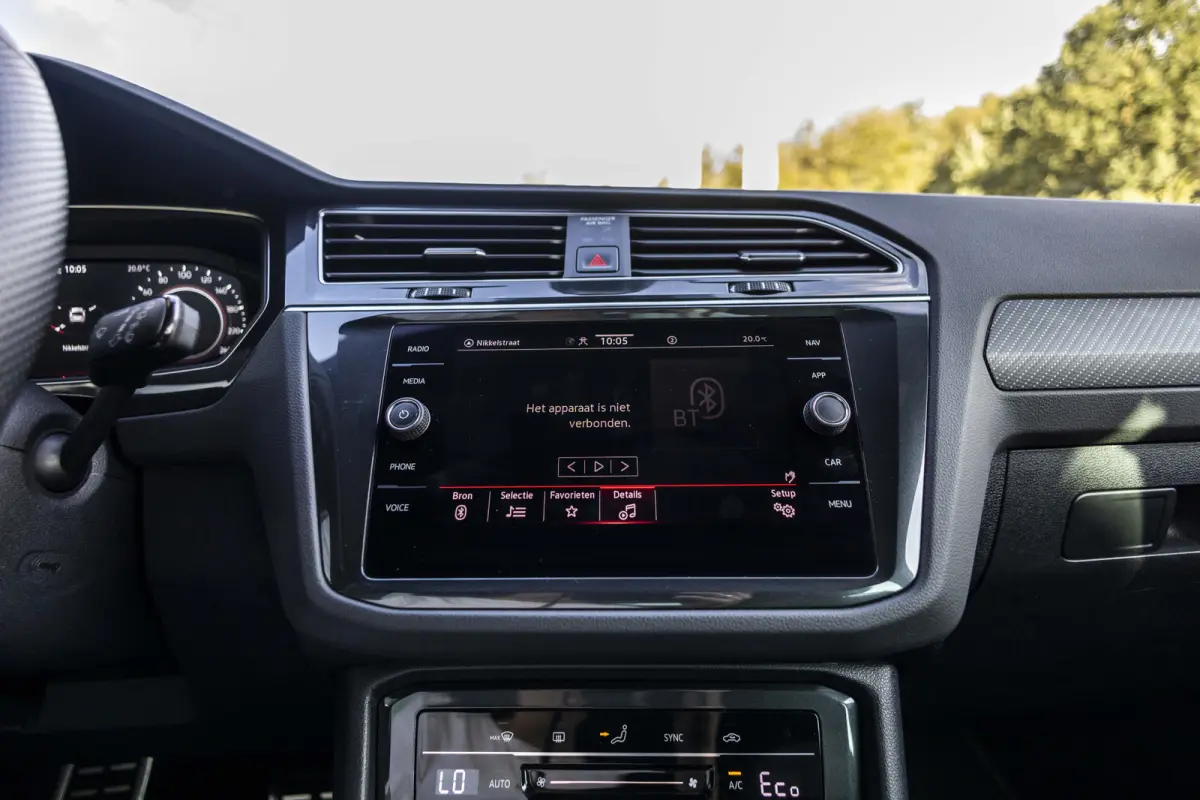 1.4 TSI eHybrid R-Line Business