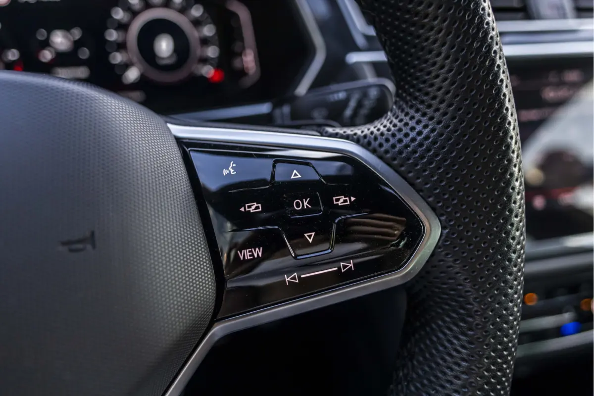 1.4 TSI eHybrid R-Line Business