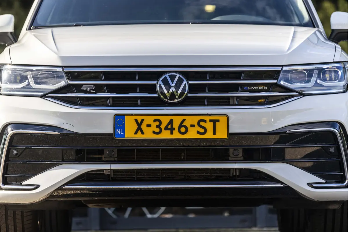 1.4 TSI eHybrid R-Line Business