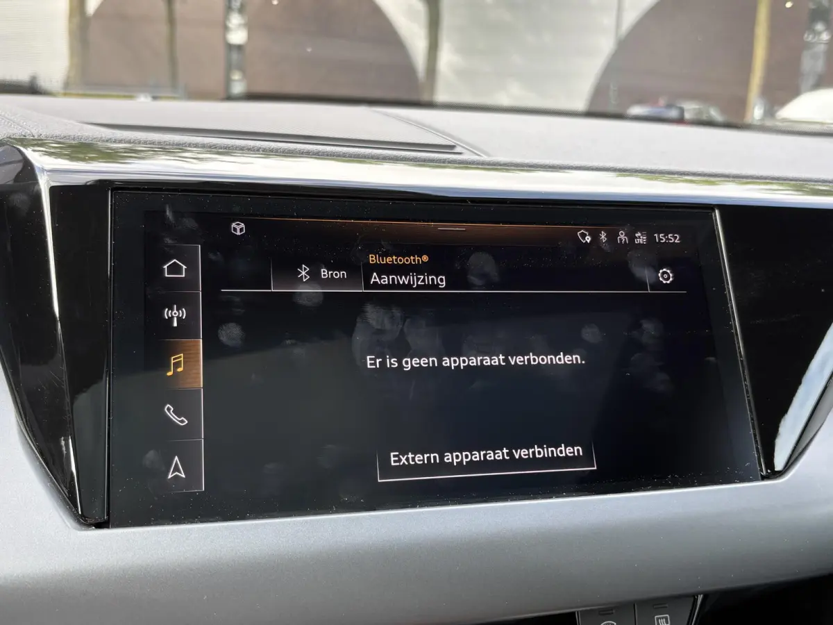 e-tron GT VAN: 54.900,- VOOR 49.877,- UW HEFSTVOORDEEL: 5.023,- SOH 91% | 360˚ CAMERA | PANORAMADAK | ELEKTRISCHE ACHTERKLEP | ELECTRISCH VERSTELBARE STOELEN | STOELVERWARMING
