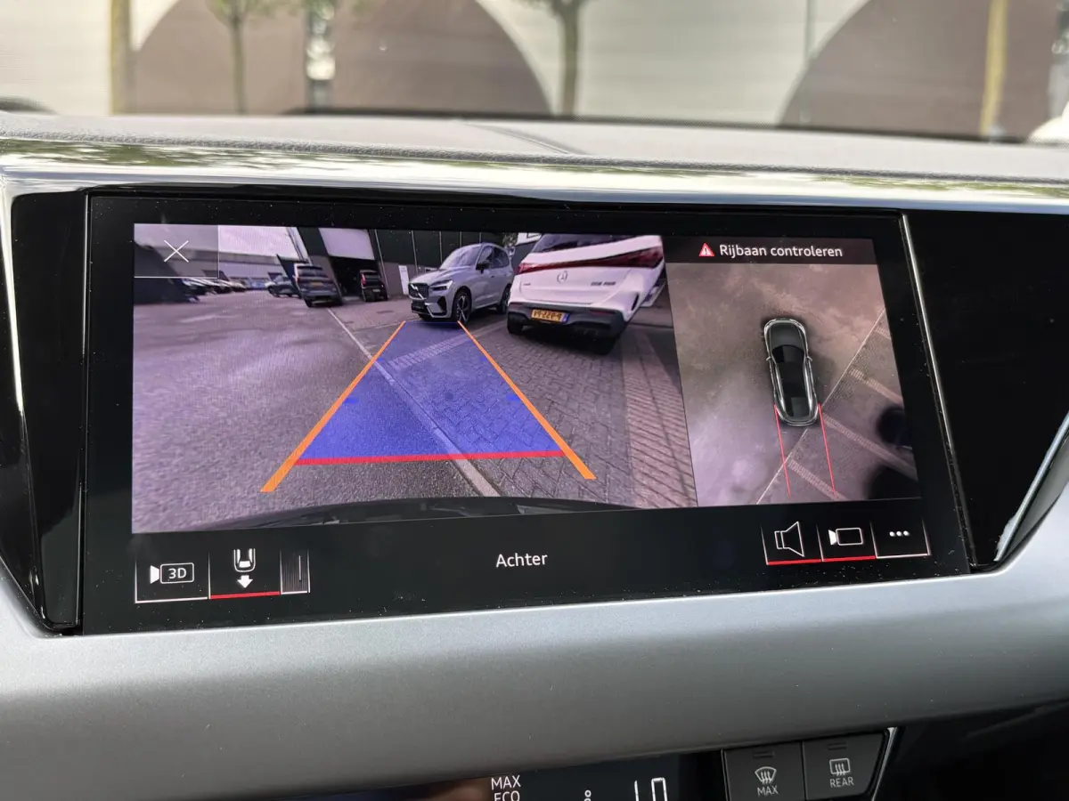 e-tron GT VAN: 54.900,- VOOR 49.877,- UW HEFSTVOORDEEL: 5.023,- SOH 91% | 360˚ CAMERA | PANORAMADAK | ELEKTRISCHE ACHTERKLEP | ELECTRISCH VERSTELBARE STOELEN | STOELVERWARMING