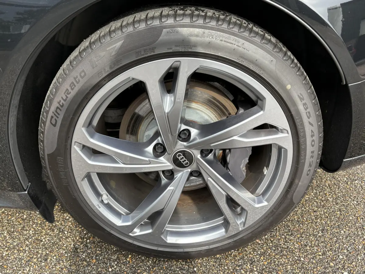 e-tron GT VAN: 54.900,- VOOR 49.877,- UW HEFSTVOORDEEL: 5.023,- SOH 91% | 360˚ CAMERA | PANORAMADAK | ELEKTRISCHE ACHTERKLEP | ELECTRISCH VERSTELBARE STOELEN | STOELVERWARMING
