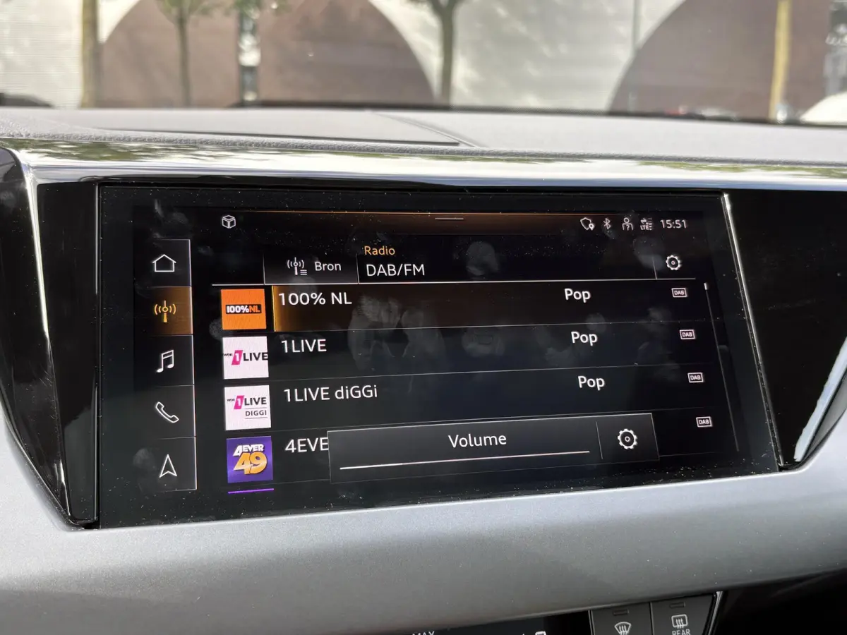 e-tron GT VAN: 54.900,- VOOR 49.877,- UW HEFSTVOORDEEL: 5.023,- SOH 91% | 360˚ CAMERA | PANORAMADAK | ELEKTRISCHE ACHTERKLEP | ELECTRISCH VERSTELBARE STOELEN | STOELVERWARMING