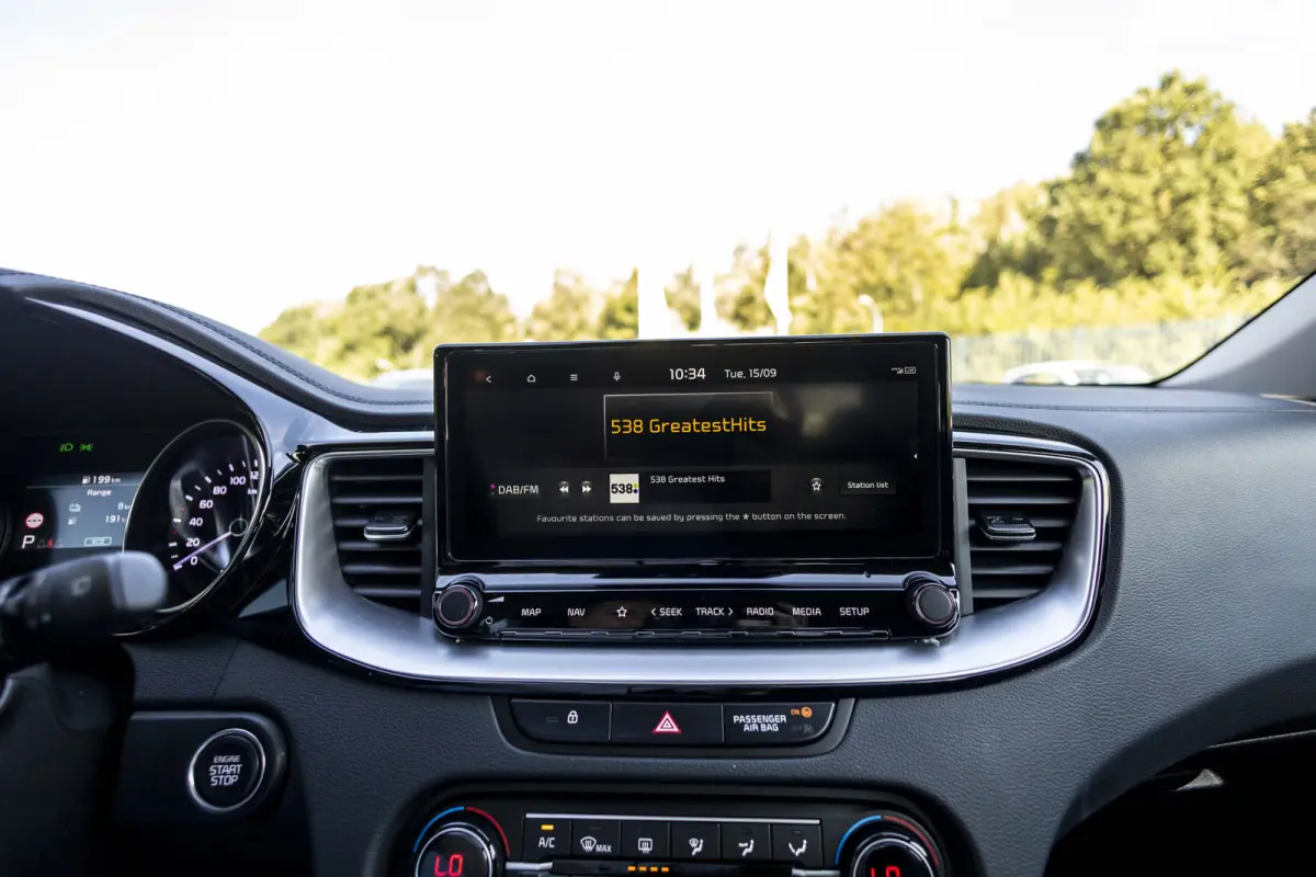 1.6 GDi PHEV DynamicPlusLine | stoel / stuurverwarming |