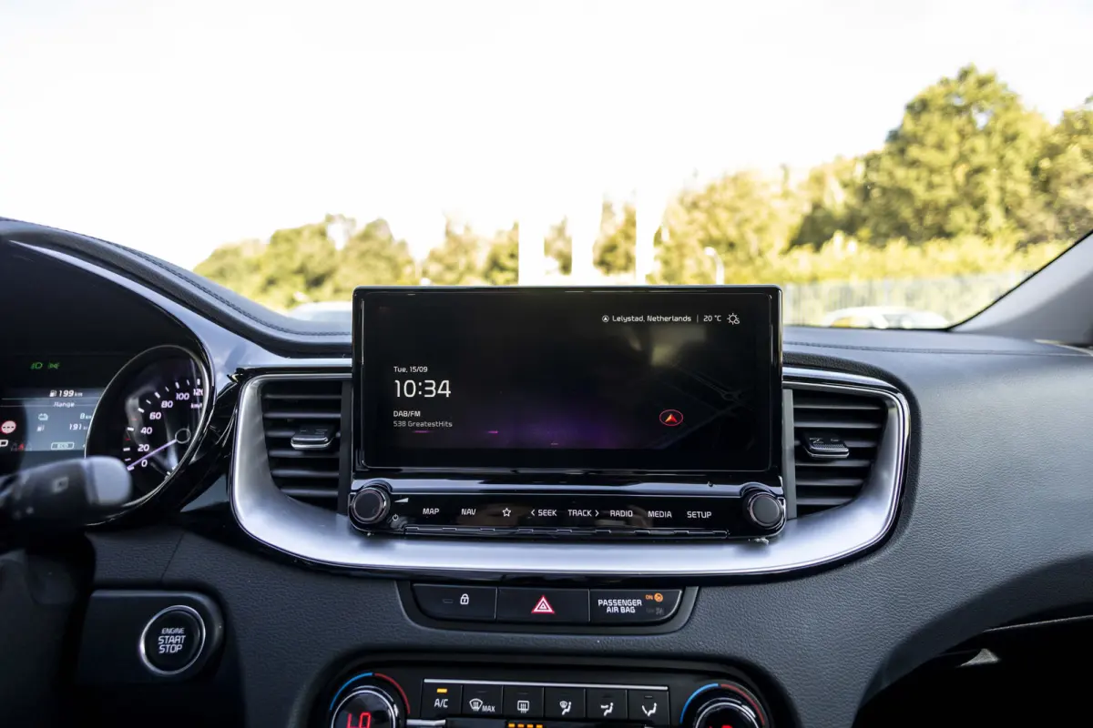 1.6 GDi PHEV DynamicPlusLine | stoel / stuurverwarming |