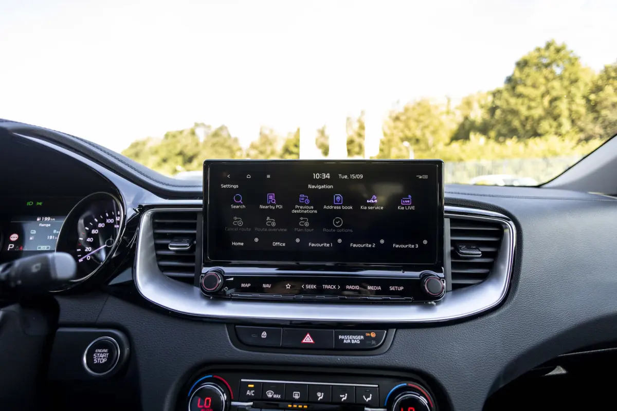 1.6 GDi PHEV DynamicPlusLine | stoel / stuurverwarming |