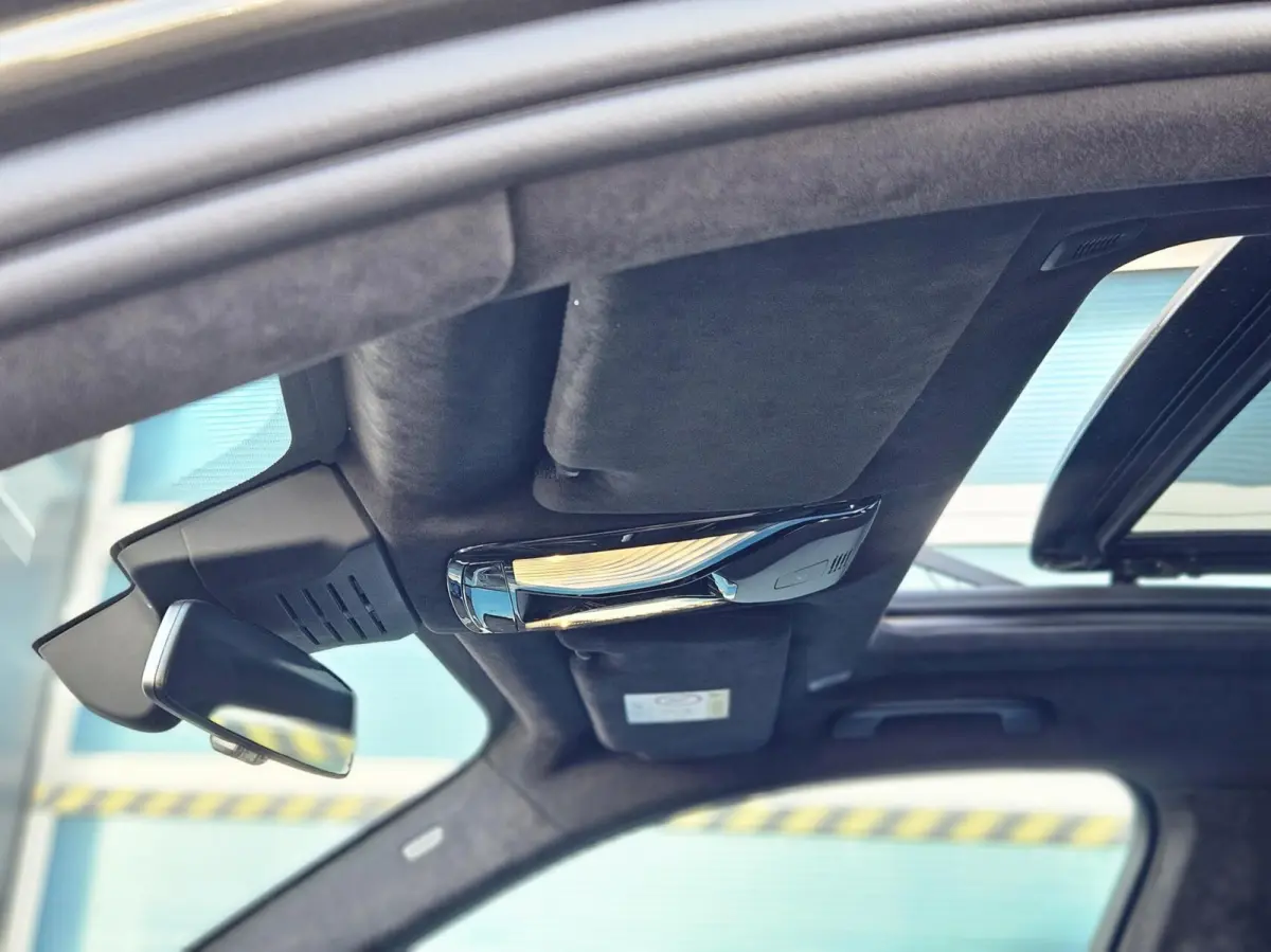 xDrive50e M Sport Pano Hud 360 Alcantara Hemel
