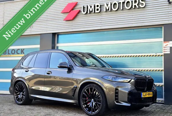 xDrive50e M Sport Pano Hud 360 Alcantara Hemel