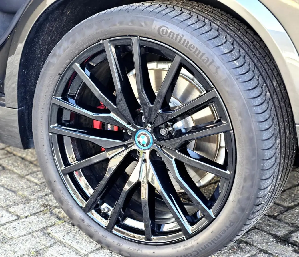 xDrive50e M Sport Pano Hud 360 Alcantara Hemel