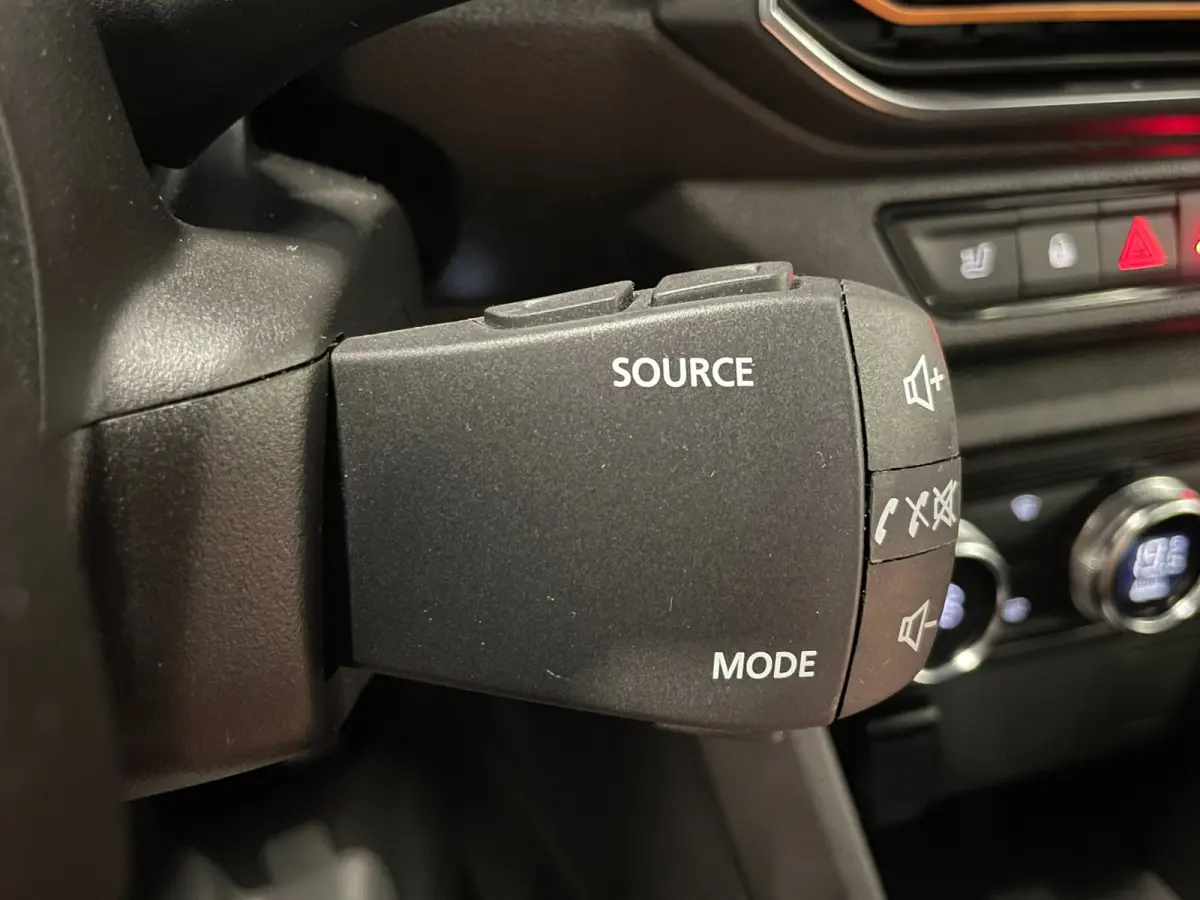 1.0 TCe 91 PK||NAVIGATIE|CAMERA|CARPLAY|CLIMATE+CRUISE CTRL|STOELVERWARMING|BLUETOOTH|PDC V+A|ELEK. PAKKET|