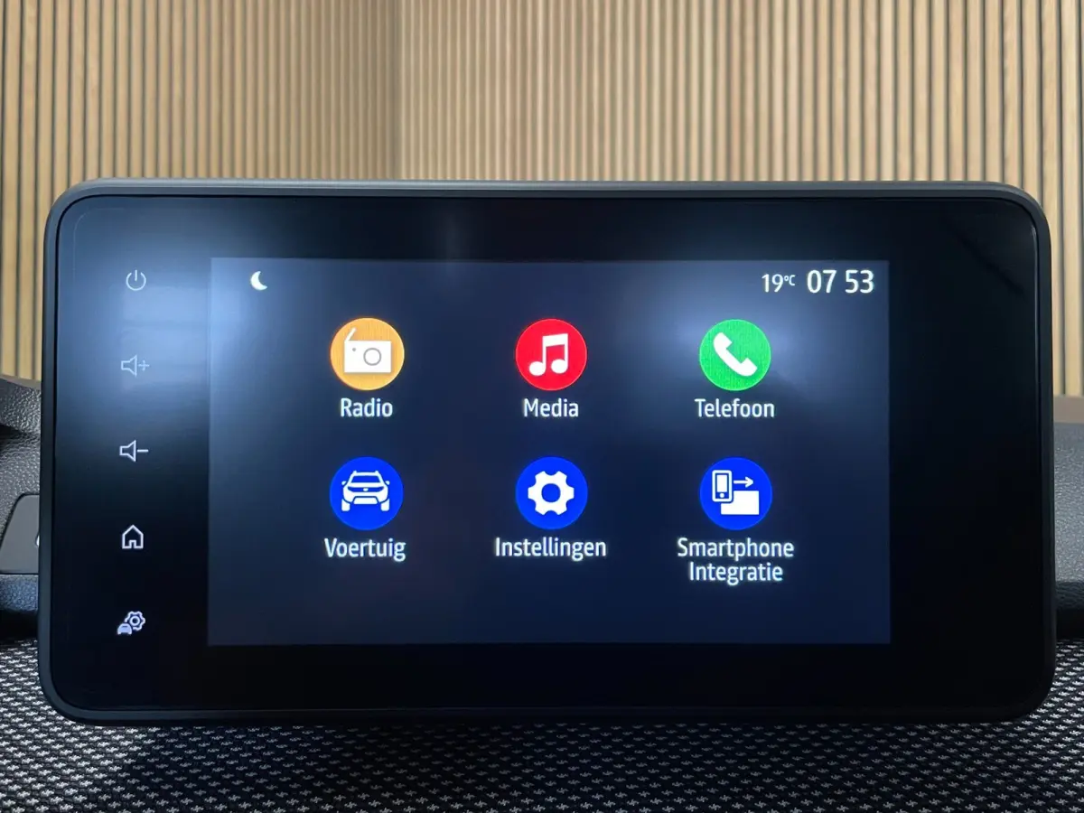 1.0 TCe 91 PK||NAVIGATIE|CAMERA|CARPLAY|CLIMATE+CRUISE CTRL|STOELVERWARMING|BLUETOOTH|PDC V+A|ELEK. PAKKET|