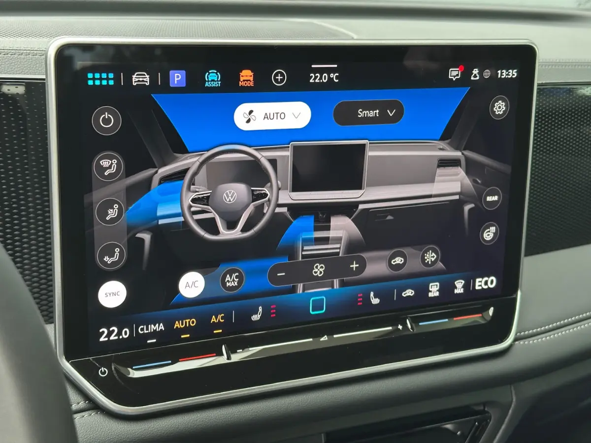 1.5 eHybrid 204pk Life | Trekhaak | 360 Camera | Navigatie | Carplay | Adaptieve Cruise | Rijklaar incl. verlengde garantie