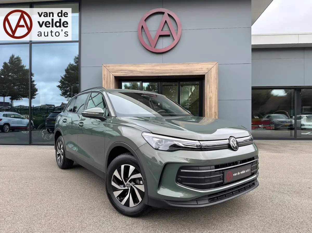 1.5 eHybrid 204pk Life | Trekhaak | 360 Camera | Navigatie | Carplay | Adaptieve Cruise | Rijklaar incl. verlengde garantie