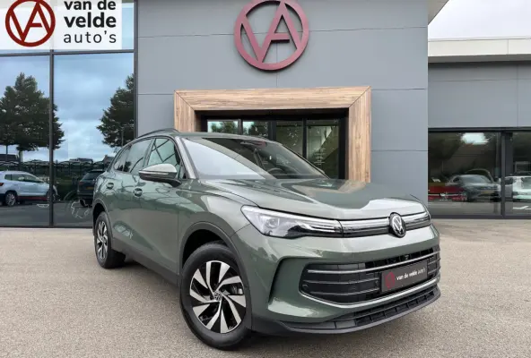 1.5 eHybrid 204pk Life | Trekhaak | 360 Camera | Navigatie | Carplay | Adaptieve Cruise | Rijklaar incl. verlengde garantie
