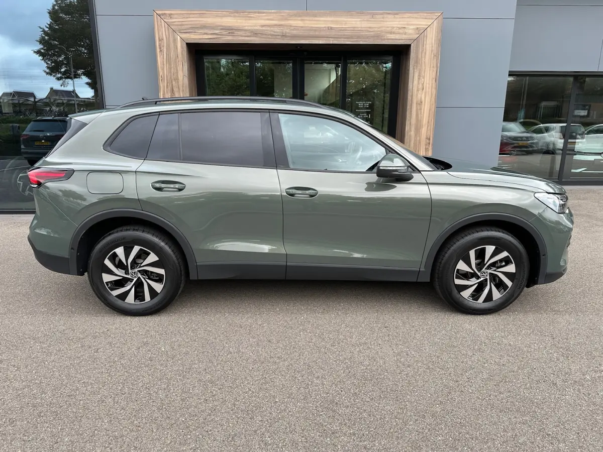 1.5 eHybrid 204pk Life | Trekhaak | 360 Camera | Navigatie | Carplay | Adaptieve Cruise | Rijklaar incl. verlengde garantie