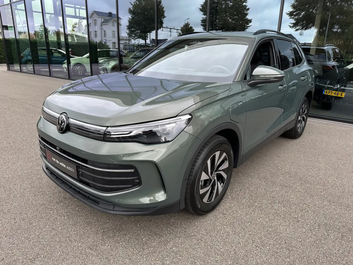 1.5 eHybrid 204pk Life | Trekhaak | 360 Camera | Navigatie | Carplay | Adaptieve Cruise | Rijklaar incl. verlengde garantie