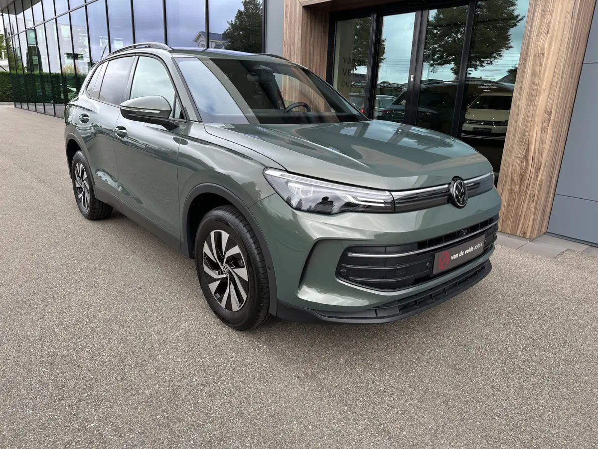 1.5 eHybrid 204pk Life | Trekhaak | 360 Camera | Navigatie | Carplay | Adaptieve Cruise | Rijklaar incl. verlengde garantie